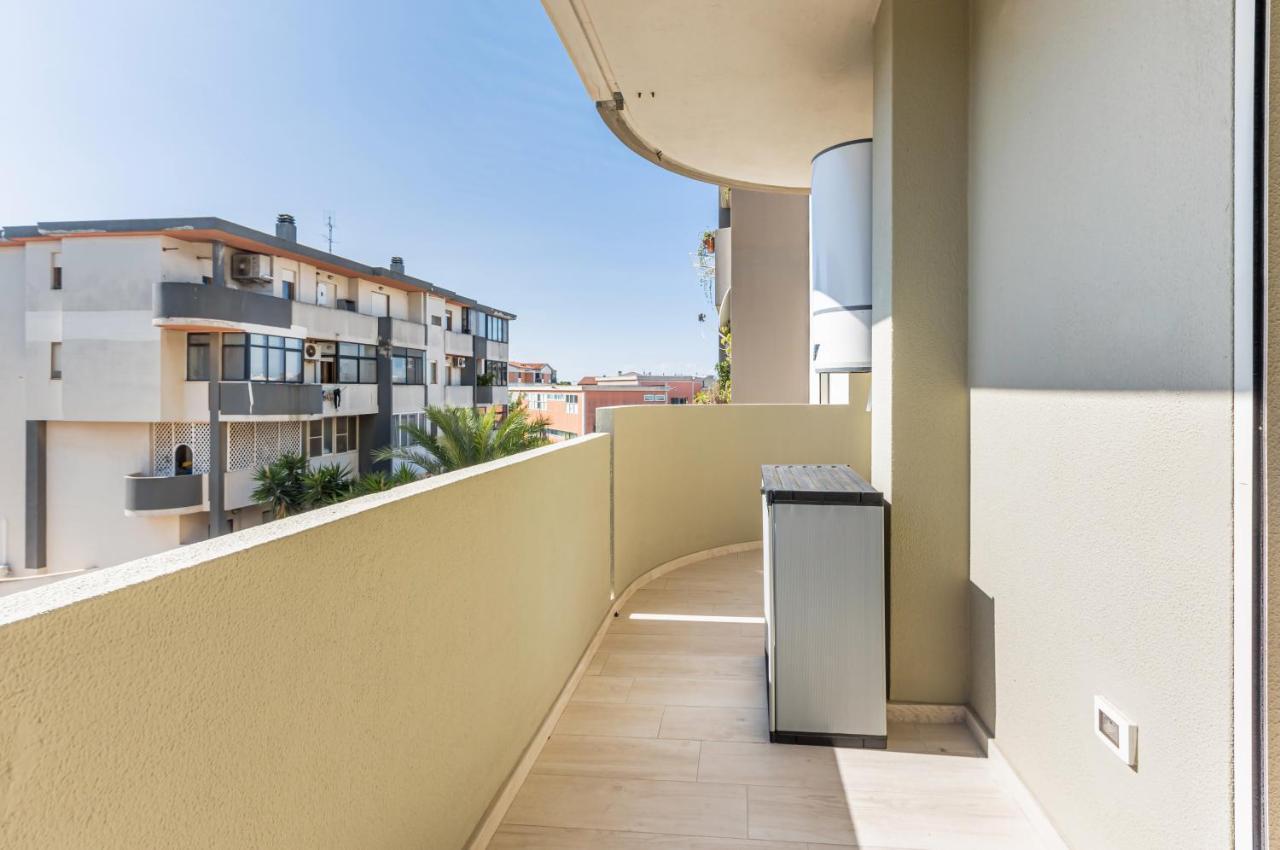 Quartu Sant'Elena Roomy Flat With Private Parking! Exteriör bild